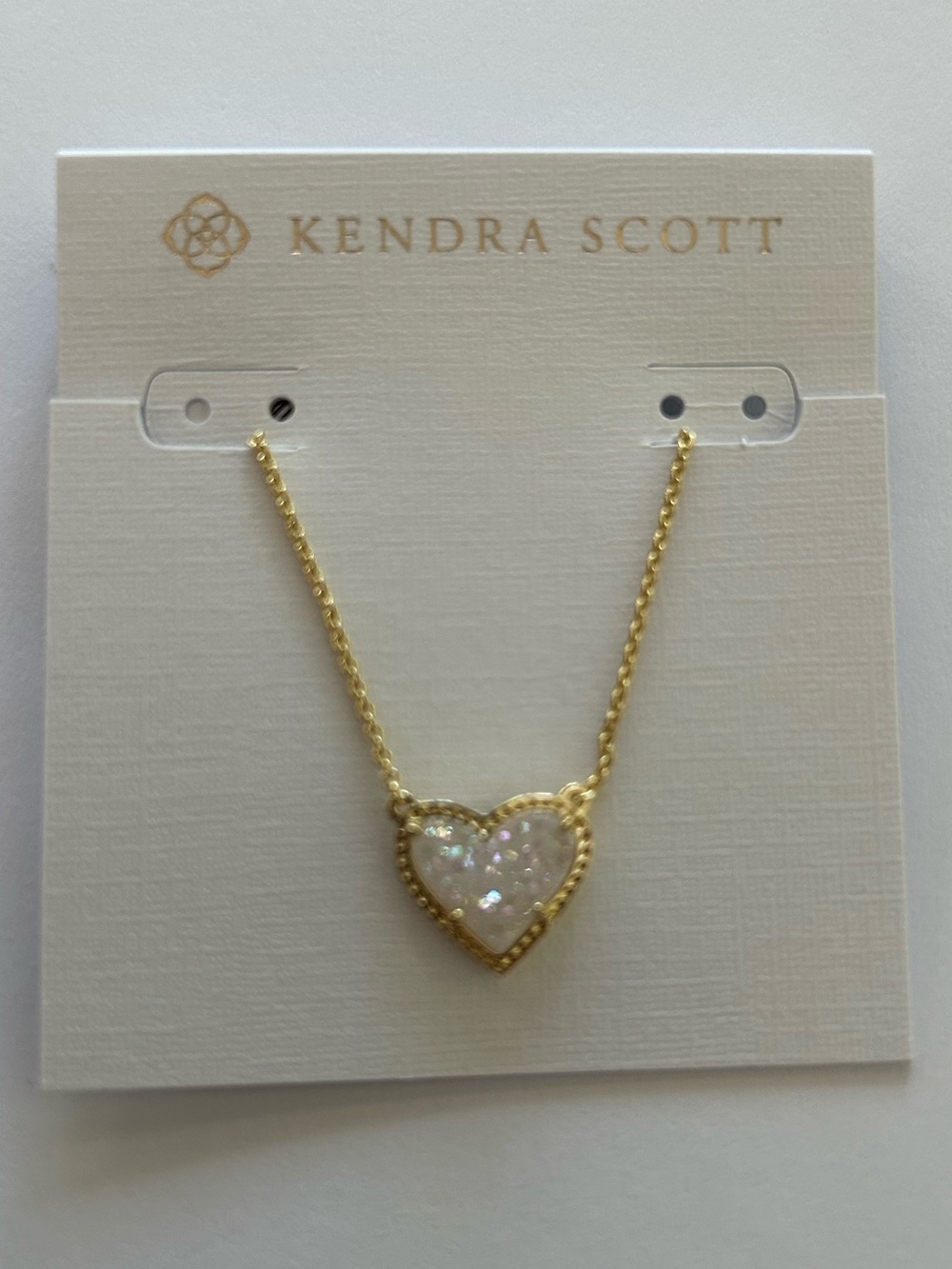 Kendra Scott Ari Heart Gold Pendant Necklace in Iridescent Drusy